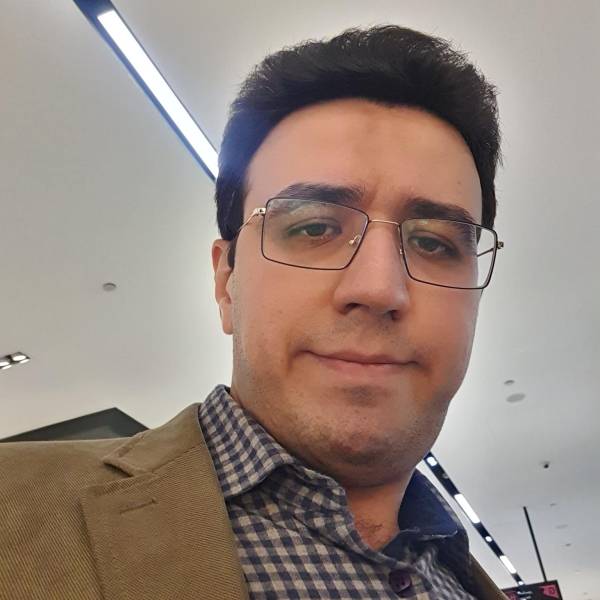 تصویر مشاور محمد لشگری