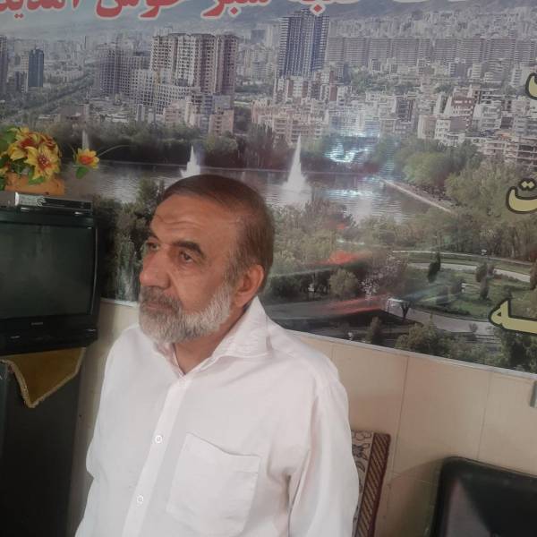 تصویر اکبر توفیقی فرد