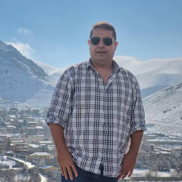 تصویر بهمن عزتی 