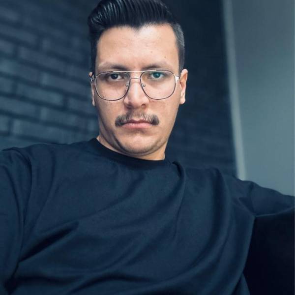 تصویر سید محسن حسینی