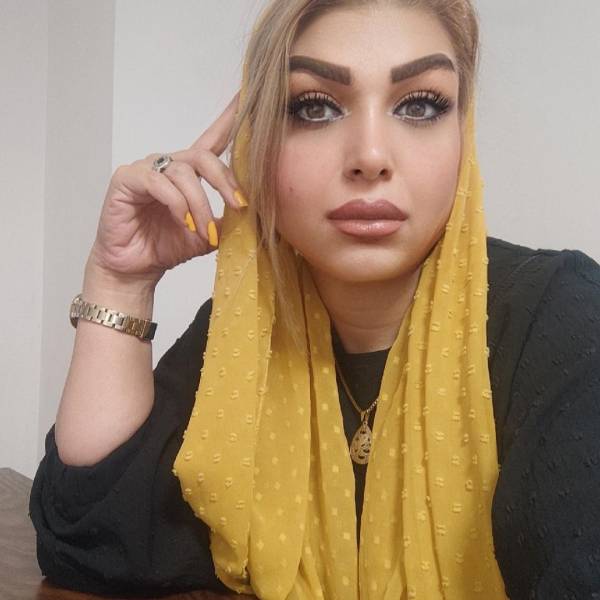 تصویر خانم سماواتی