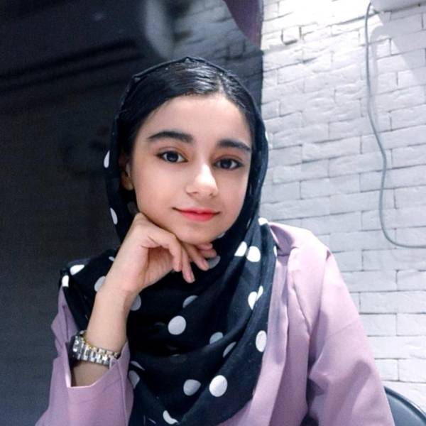 تصویر خانم موسـوی