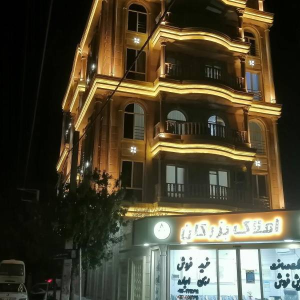 تصویر بزرگان
