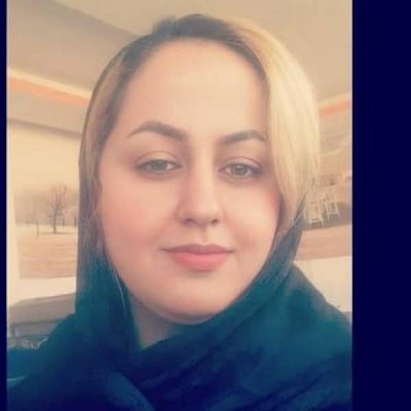 تصویر  مشاور ارشد فروش فاطمه رضایی