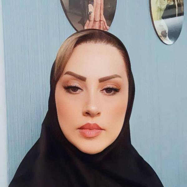 تصویر لیلا طاهرنژاد