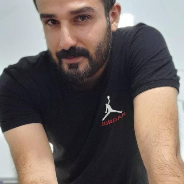تصویر میلاد شفیعی