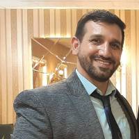 حسین عباس زاده پروفایل