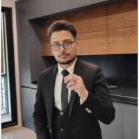 حمید خسروی هوم بلاگر  پروفایل