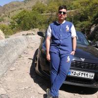 یگانه پرست  پروفایل