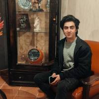 رضا نویدی مشاور املاک حمید غریب  پروفایل