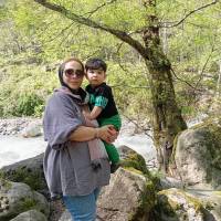 آمنه گلی پروفایل