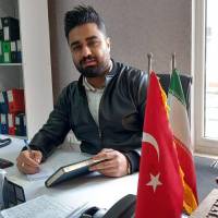 پژمان راحت پروفایل