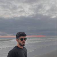 ارشیا ونکی پروفایل