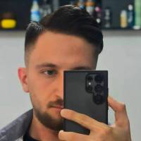 آقای مختاری پروفایل