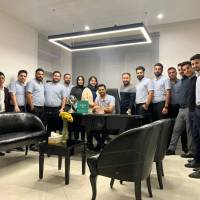 مشاور پوریانصیری پروفایل
