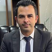 سینا عزیزی پروفایل