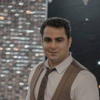 فردین مومنی  پروفایل