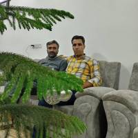 آقای رضا احمدی در اصفهان پروفایل