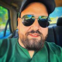 رضا عشقی پروفایل