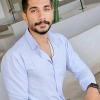 نادر احترامی پروفایل